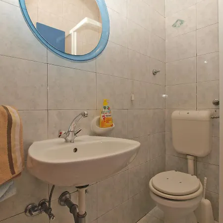 Vida 1682 Apartment